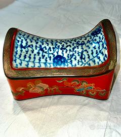 Scatola porta oggetti antica di origine cinese