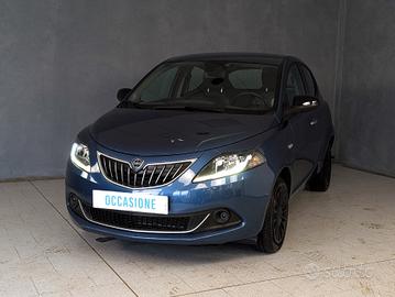 Lancia Ypsilon 1.0 Hybrid 70cv Silver