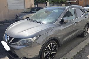 Nissan qashqai 2015 tekna plus MOTORE ROTTO