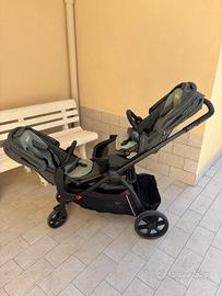 Passeggino gemellare/fratellare peg perego