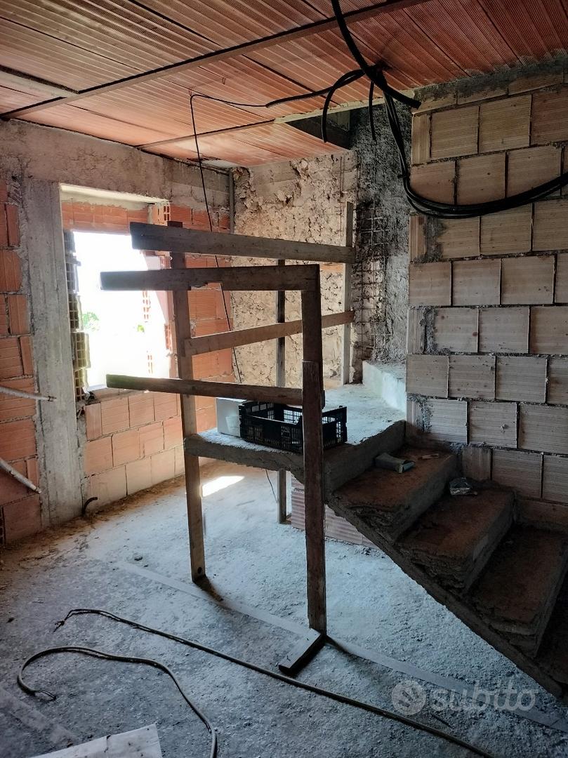Appartamento da ristrutturare a Lauria - Vista 5