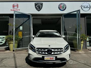 Mercedes-benz GLA 180 Premium