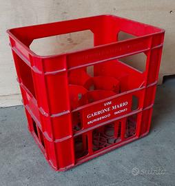 casse n.350 in  plastica per otto bottiglioni