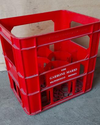 casse n.350 in  plastica per otto bottiglioni
