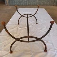 TAVOLINI E CONSOLEI IN FERRO BATTUTO