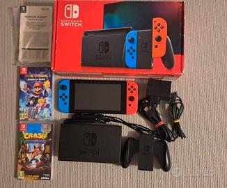 Nintendo Switch Completa con Scatola