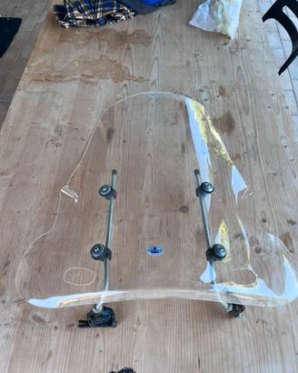 Parabrezza per scooter