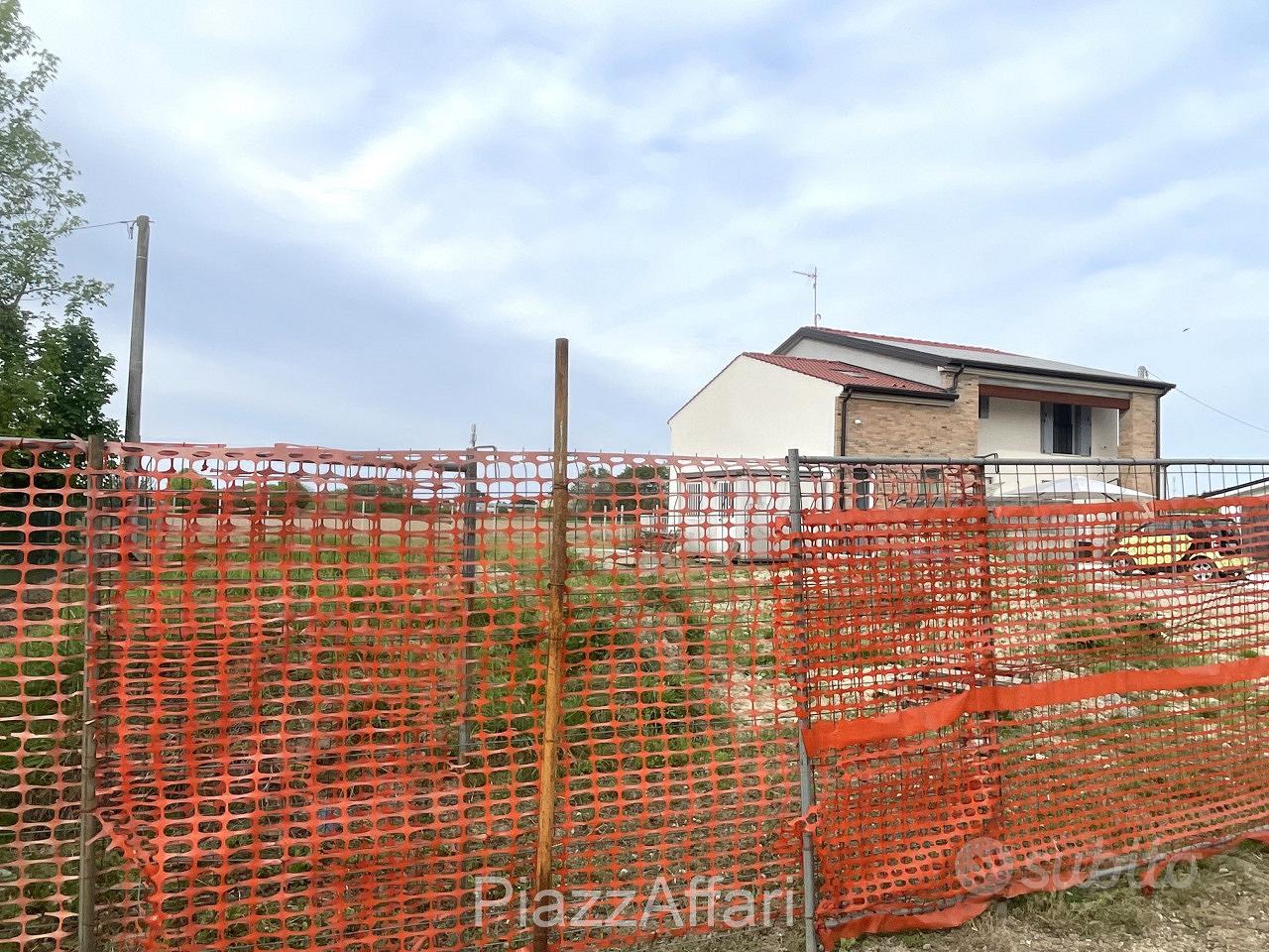 Lotto di terreno edificabile di 800 mq - 400 mc - Vista 5