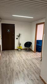 Ufficio in collaborazioe