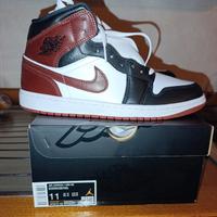 Nike Air Jordan 1 MID SE 
