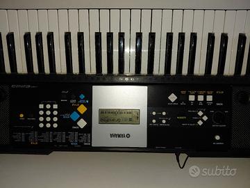 Tastiera Yamaha Psr e223 Pianola Psr E223