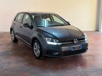 Volkswagen Golf 1.6 TDI 115 CV 5p. Business BlueMo