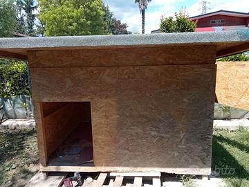 Casetta per cani o uccelli