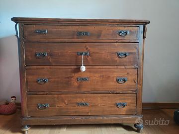 Cassettone antico in legno massello (Abete/Pino)