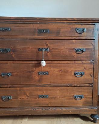 Cassettone antico in legno massello (Abete/Pino)