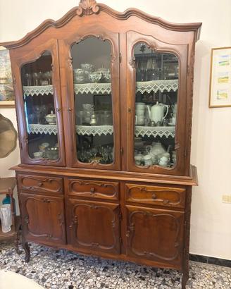Credenza
