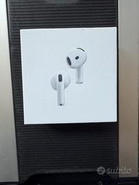 AirPods 4 cancellazione del rumore attiva