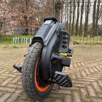 Monoruota Elettrico Inmotion V12 HT (High Torque) 