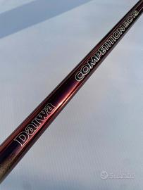 Valuto varie canne Daiwa old 8 e 9 metri. Leggi