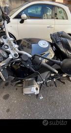 BMW r1200r