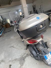 Piaggio Beverly 300