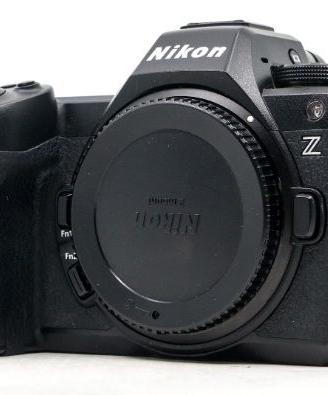 Nikon Z6 III - solo corpo, sigillata in garanzia
