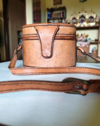 Borsa antiquariato in pelle