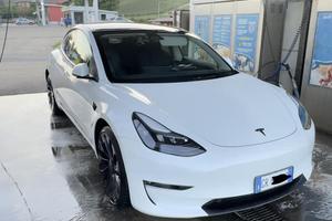 Tesla model 3 dual motor performance 4wd