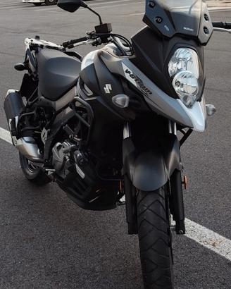 Suzuki v strom 650