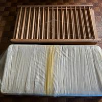 Lettino in legno ikea con materasso