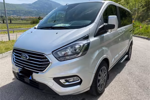 Ford Tourneo Custom Titanium