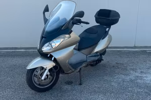 Aprilia Atlantic 200 4t
