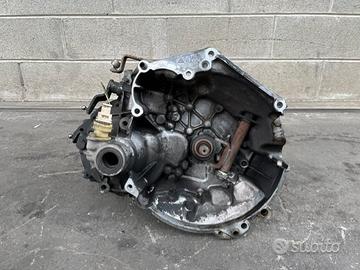 Cambio Peugeot 206 2000 1400cc benzina KFX