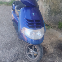 Piaggio Hexagon 125 GTX anno 2000 anche ricambi