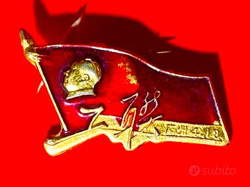 Distintivo spilla cinese in oro di Mao Tse Tung