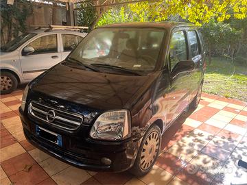 Opel agila
