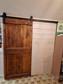 porta antica comprensiva di meccanismo scorrevole 