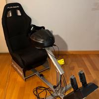 Simulatore di guida Thrustmaster + Playseat