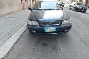  Auto Volvo