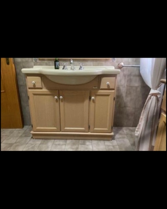 Mobile bagno completo di specchio con applique