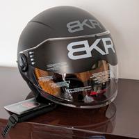 Casco jet BKR nero opaco XS
