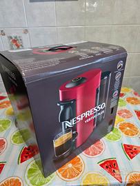Macchina del caffè Nespresso Vertuo Plus