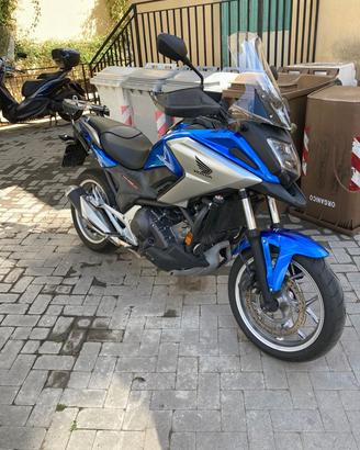 Honda NC 750 x dct 2017