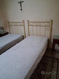 entrambi i lettini