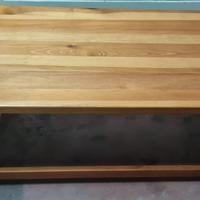 Tavolino in  legno pino russo in buone condizioni