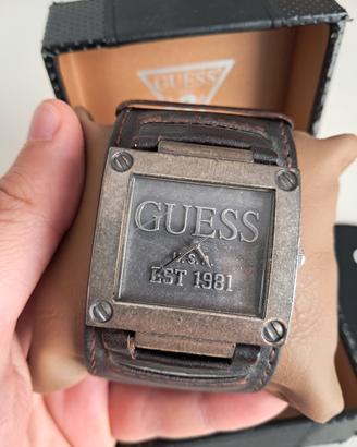 Guess man u.s.a. est 1981