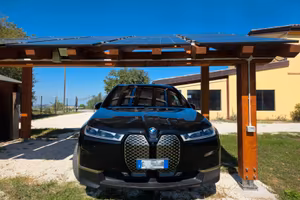 BMW iX xDrive40 - Full Optional - Garanzia BMW