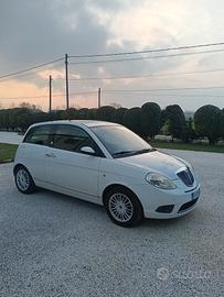 Lancia Ypsilon ECO CHIC usata