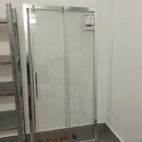 parete doccia scorrevole e saloon