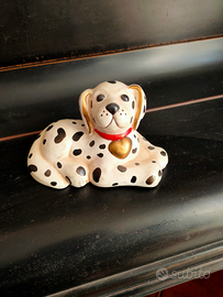 Thun cane dalmata sdraiato medio /2